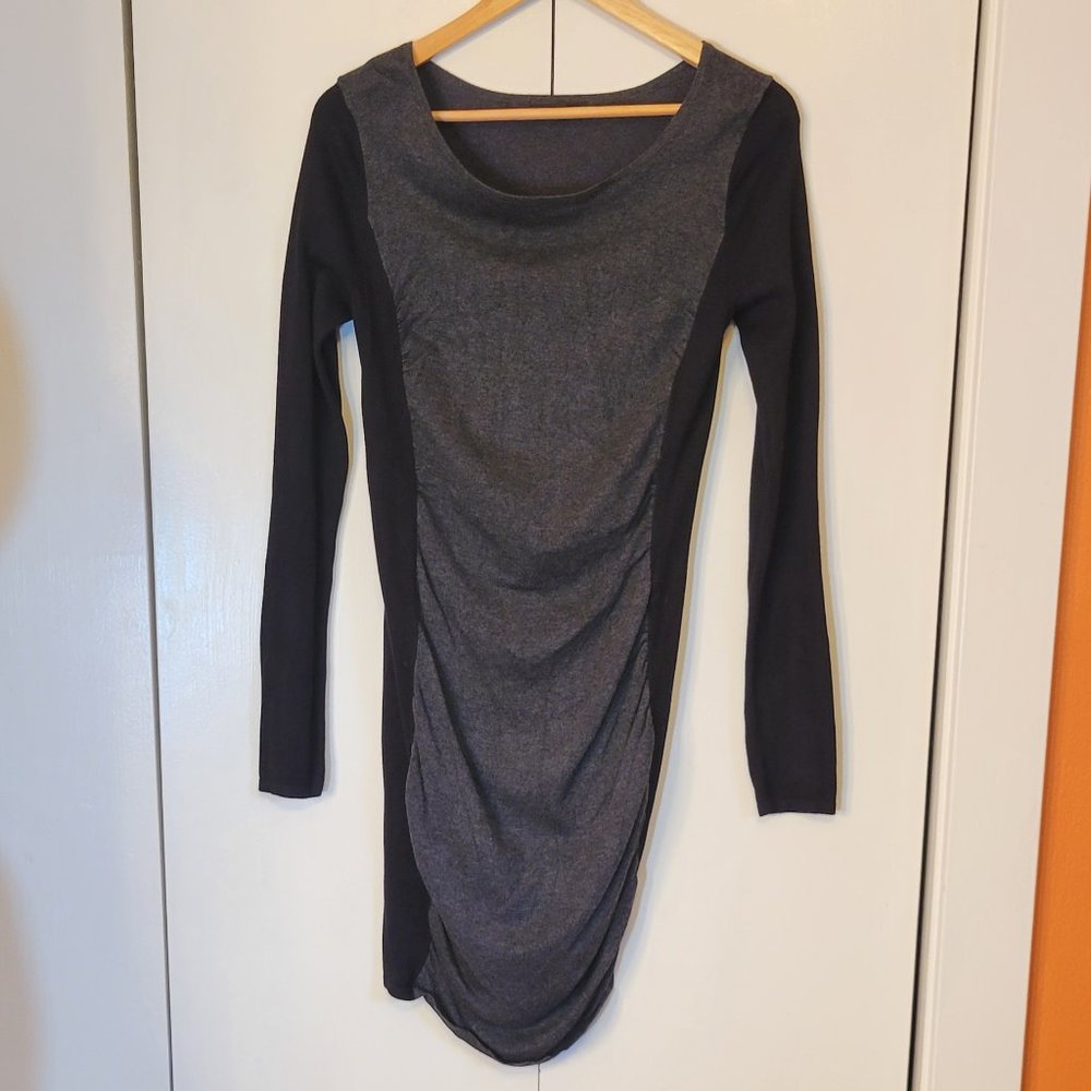 Express Light Ruched Sweater Dress M